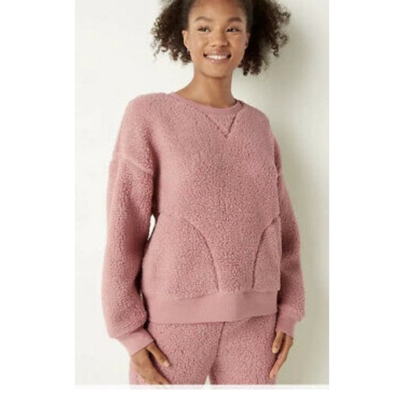 ⭐️ Victoria’s Secret PINK Sherpa Crew Sweatshirt in Damsel Pink EXTRA SMALL - Picture 1 of 16
